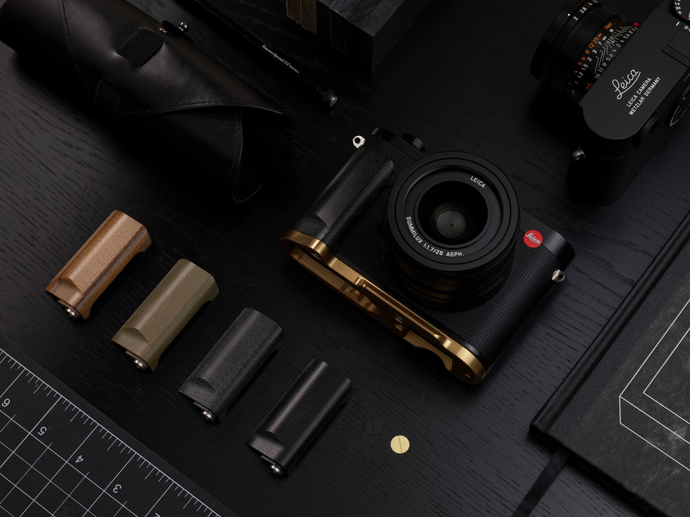 Leica Q3 GRP_BASEplate _ 001 – AGS.supply/
