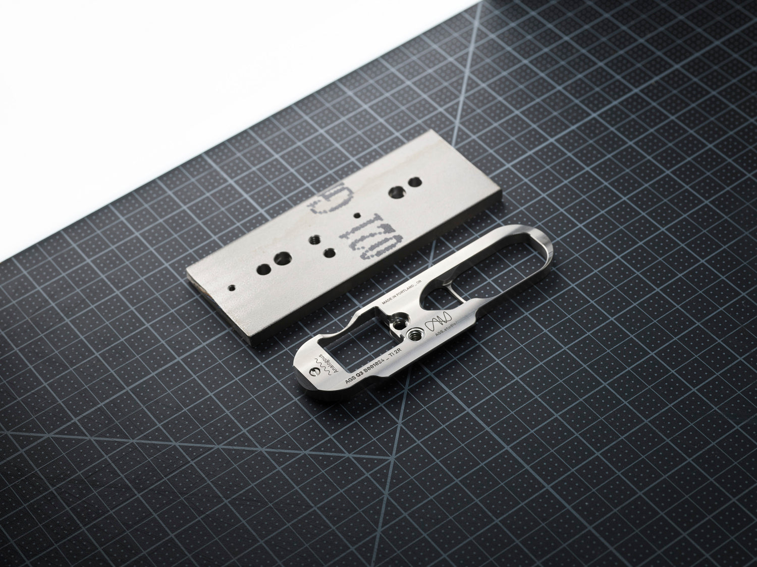 Leica Q3 BASEplate _ 001